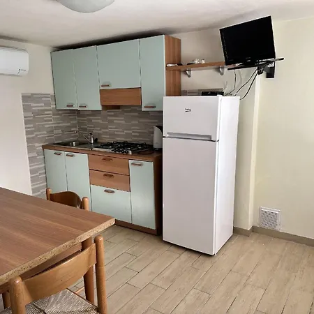 Ferienhaus Fuer 4 Personen Ca 30 Qm In Bibione, Adriakueste Italien Und Umgebung * بيبيوني