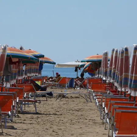 Ferienhaus Fuer 4 Personen Ca 30 Qm In Bibione, Adriakueste Italien Und Umgebung Дом отдыха *
