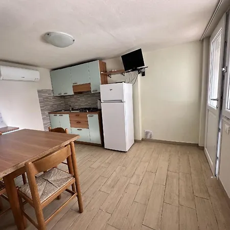 Ferienhaus Fuer 4 Personen Ca 30 Qm In Bibione, Adriakueste Italien Und Umgebung Бибионе